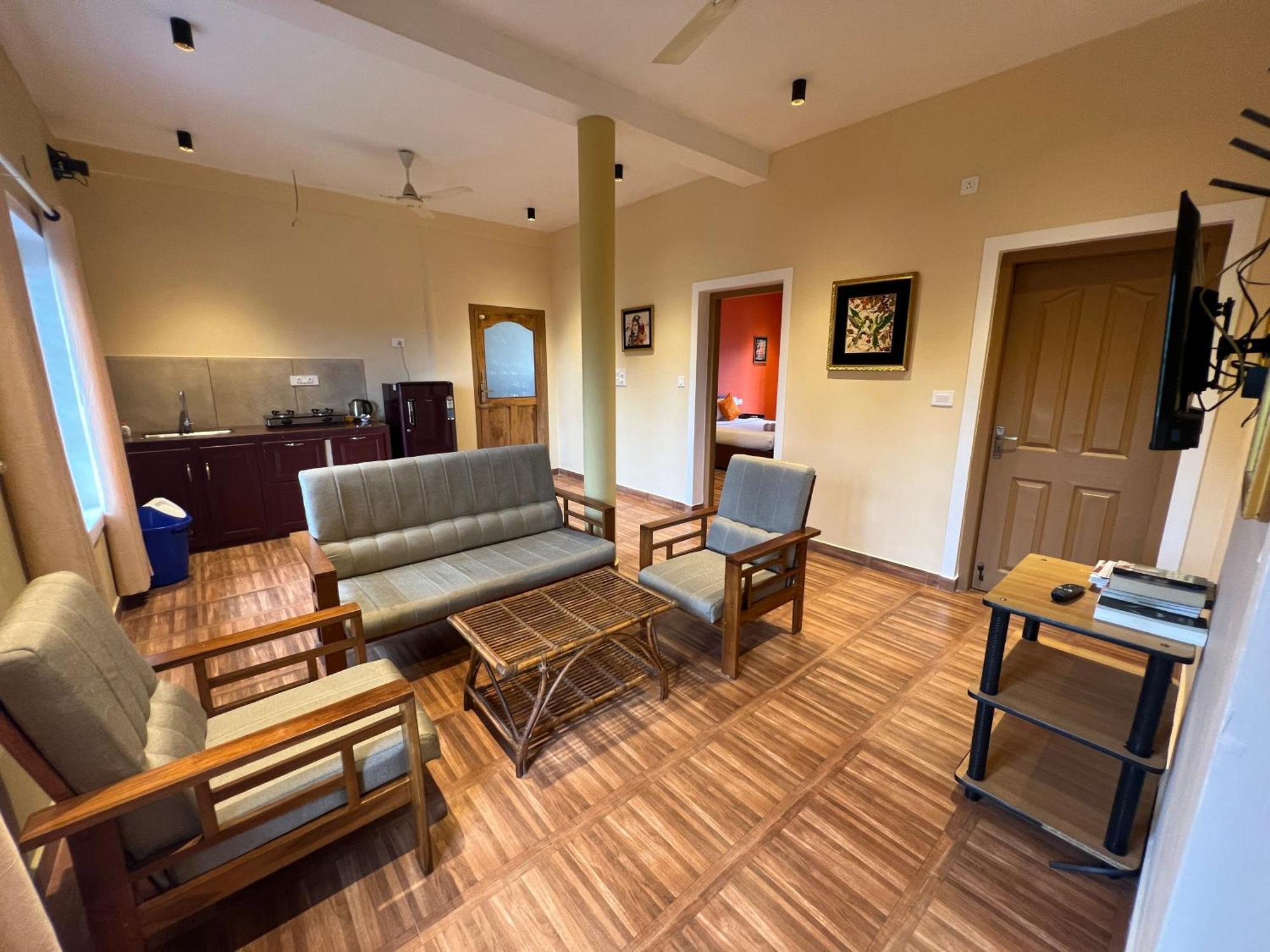 Munnar Blue Mist Bed & Breakfast Dış mekan fotoğraf