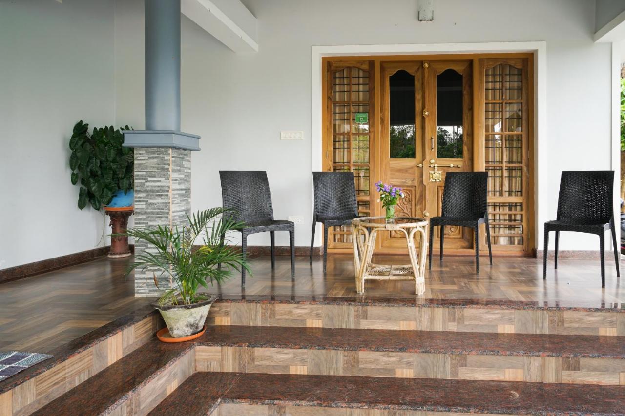 Munnar Blue Mist Bed & Breakfast Dış mekan fotoğraf